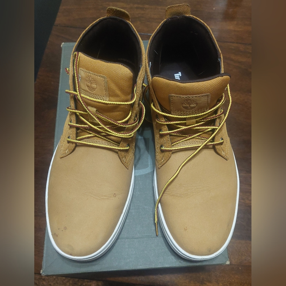 Timberland Tan Sneakers with Nubuck Leather and Rubber Sole